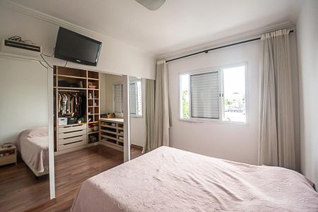 Apartamento à venda com 108m², 4 quartos e 3 vagasQuarto 2 - Suíte