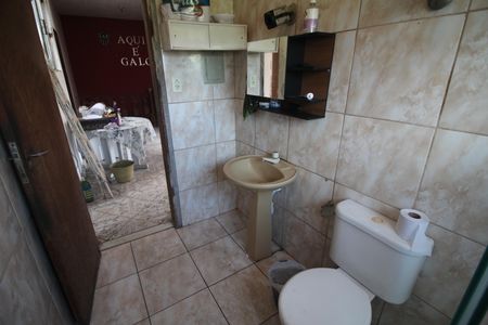 Casa à venda com 660m², 8 quartos e 5 vagasBanheiro 2