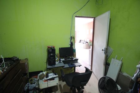 Casa à venda com 660m², 8 quartos e 5 vagasQuarto 3