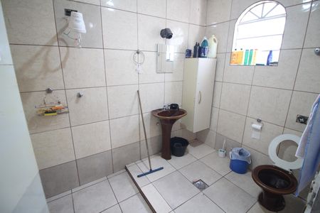 Casa à venda com 660m², 8 quartos e 5 vagasBanheiro