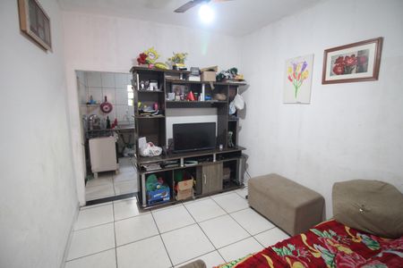 Sala de casa à venda com 8 quartos, 660m² em Glória, Belo Horizonte
