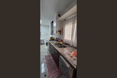 Apartamento à venda com 125m², 3 quartos e 3 vagasCozinha