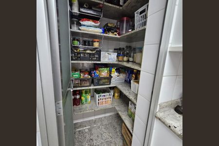 Apartamento à venda com 125m², 3 quartos e 3 vagasDispensa