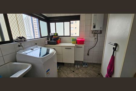 Apartamento à venda com 125m², 3 quartos e 3 vagasÁrea de serviço