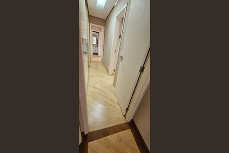 Apartamento à venda com 125m², 3 quartos e 3 vagasCorredor