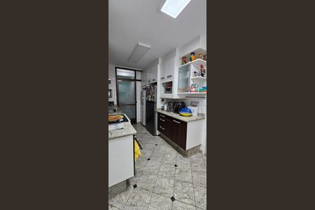 Apartamento à venda com 125m², 3 quartos e 3 vagasCozinha