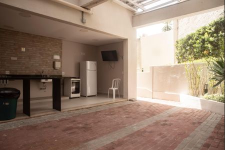 Apartamento para alugar com 70m², 2 quartos e 2 vagasÁrea comum - Churrasqueira