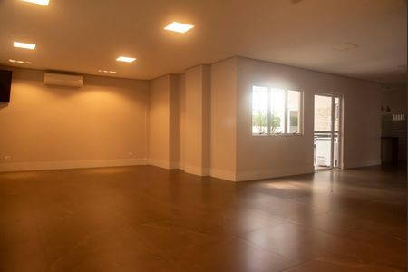 Apartamento para alugar com 70m², 2 quartos e 2 vagasÁrea comum - Salão de festas