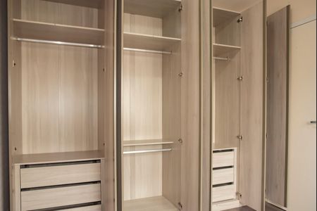 Apartamento para alugar com 70m², 2 quartos e 2 vagasSuíte