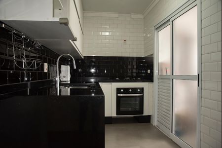 Apartamento para alugar com 70m², 2 quartos e 2 vagasCozinha 