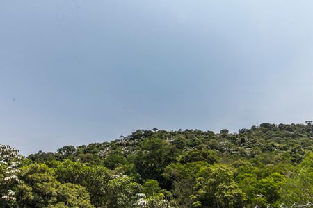 Apartamento à venda com 392m², 3 quartos e 4 vagas Apartamento à venda com 392m², 3 quartos e 4 vagasVista