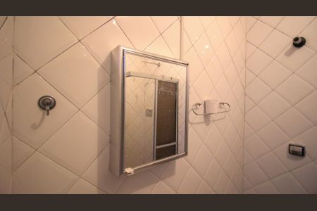 Casa à venda com 147m², 4 quartos e 2 vagas