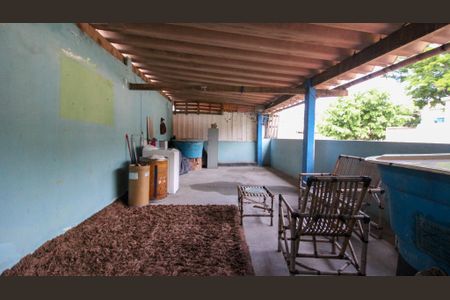 Casa à venda com 147m², 4 quartos e 2 vagas