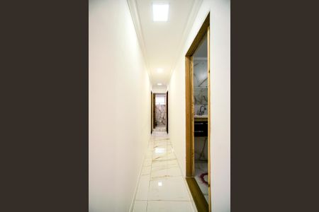 Apartamento à venda com 76m², 2 quartos e 1 vaga Apartamento à venda com 76m², 2 quartos e 1 vagaCorredor dos quartos