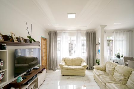 Apartamento à venda com 76m², 2 quartos e 1 vaga Apartamento à venda com 76m², 2 quartos e 1 vagaSala de estar