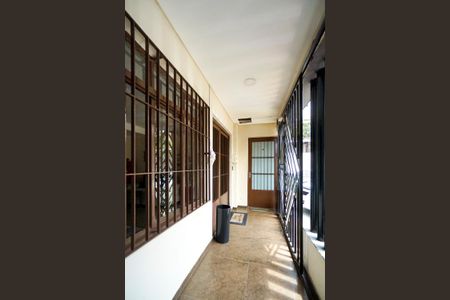 Apartamento à venda com 76m², 2 quartos e 1 vaga Apartamento à venda com 76m², 2 quartos e 1 vagaHall social