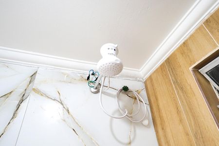 Apartamento à venda com 76m², 2 quartos e 1 vaga Apartamento à venda com 76m², 2 quartos e 1 vagaChuveiro