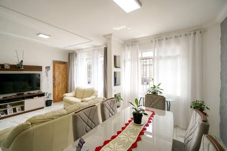 Apartamento à venda com 76m², 2 quartos e 1 vaga Apartamento à venda com 76m², 2 quartos e 1 vagaSala de jantar