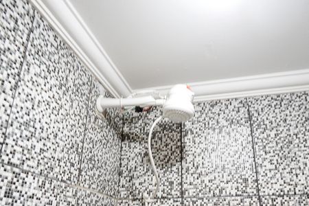 Apartamento à venda com 76m², 2 quartos e 1 vaga Apartamento à venda com 76m², 2 quartos e 1 vagaChuveiro