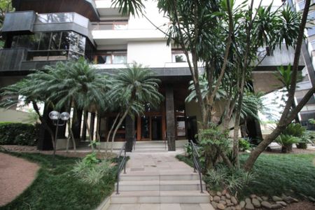 Apartamento para alugar com 226m², 3 quartos e 2 vagasFachada do bloco