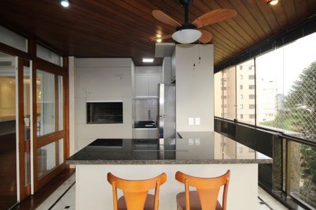 Apartamento para alugar com 226m², 3 quartos e 2 vagasVaranda gourmet