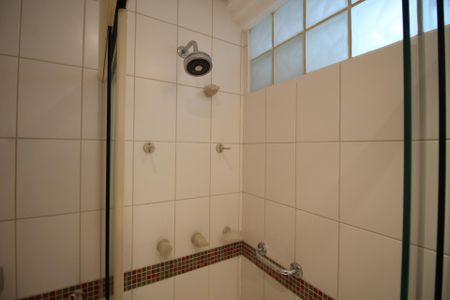 Apartamento para alugar com 226m², 3 quartos e 2 vagasBanheiro da Suíte 1