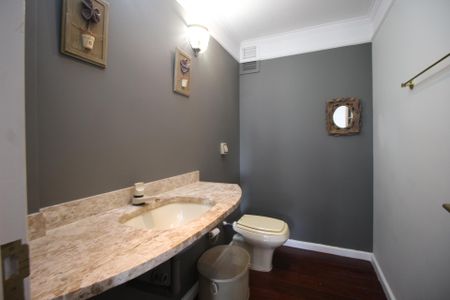 Apartamento para alugar com 226m², 3 quartos e 2 vagasLavabo