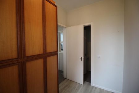 Apartamento para alugar com 226m², 3 quartos e 2 vagasQuarto de Serviço