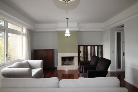 Sala de apartamento para alugar com 3 quartos, 226m² em Petrópolis, Porto Alegre