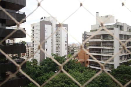 Apartamento para alugar com 226m², 3 quartos e 2 vagasVista