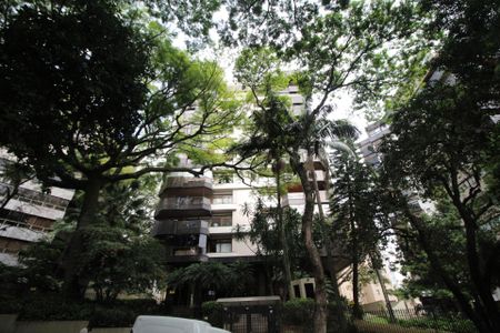 Apartamento para alugar com 226m², 3 quartos e 2 vagasFachada