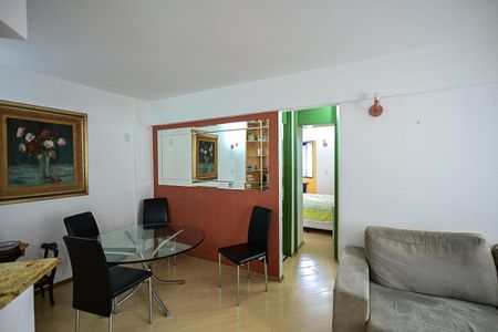 Sala de apartamento à venda com 2 quartos, 55m² em Vila Andrade, São Paulo