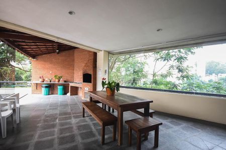 Apartamento à venda com 55m², 2 quartos e 1 vagaChurrasqueira