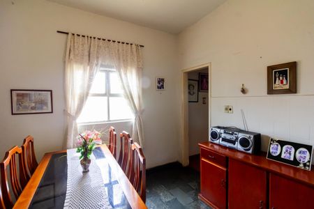 Copa de casa à venda com 4 quartos, 185m² em Sagrada Família, Belo Horizonte