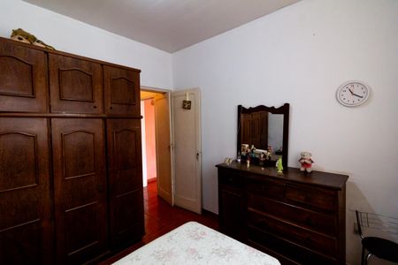 Quarto 1 de casa à venda com 4 quartos, 185m² em Sagrada Família, Belo Horizonte
