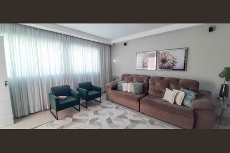 Casa à venda com 150m², 3 quartos e 2 vagas