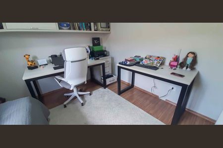 Casa à venda com 150m², 3 quartos e 2 vagas