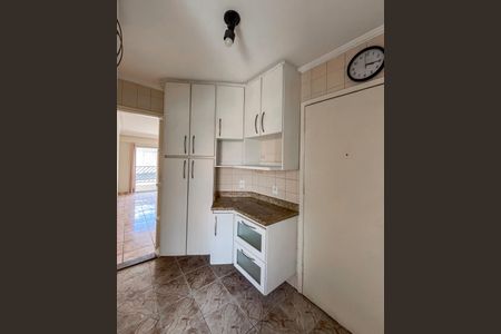 Apartamento para alugar com 70m², 2 quartos e 1 vagaCozinha