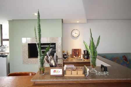 Apartamento para alugar com 217m², 3 quartos e 2 vagasChurrasqueira