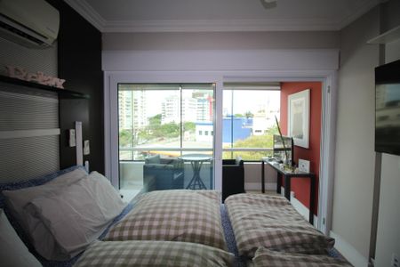 Apartamento para alugar com 217m², 3 quartos e 2 vagasQuarto 2