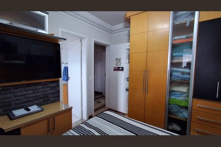 Apartamento à venda com 130m², 3 quartos e 2 vagasSuíte 1