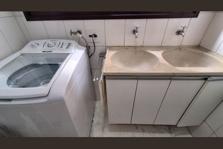 Apartamento à venda com 130m², 3 quartos e 2 vagasÁrea de Serviço 