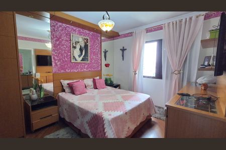 Apartamento à venda com 130m², 3 quartos e 2 vagasSuíte 3