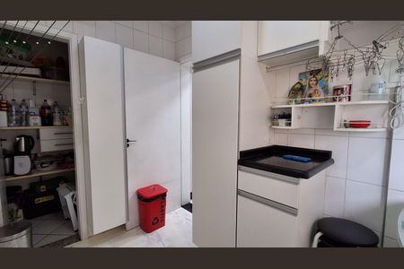 Apartamento à venda com 130m², 3 quartos e 2 vagasÁrea de Serviço 