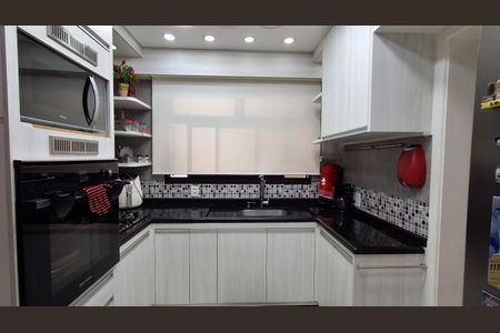 Apartamento à venda com 130m², 3 quartos e 2 vagasCozinha 