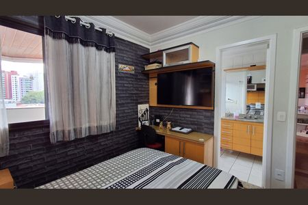 Apartamento à venda com 130m², 3 quartos e 2 vagasSuíte 1