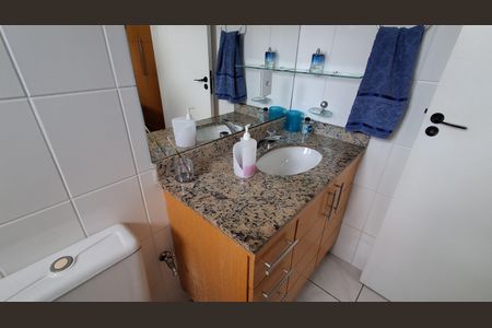 Apartamento à venda com 130m², 3 quartos e 2 vagasBanheiro Suíte 1