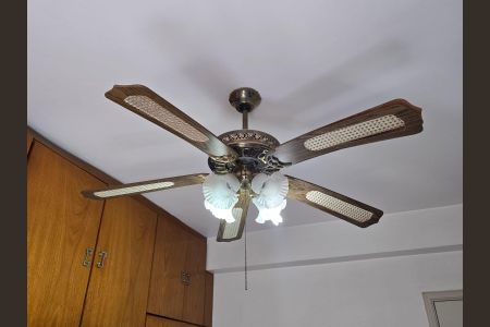 Apartamento à venda com 89m², 3 quartos e 2 vagasQuarto 01