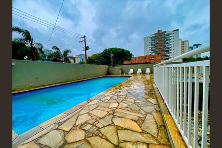 Apartamento para alugar com 63m², 3 quartos e 1 vagaÁrea comum - Piscina