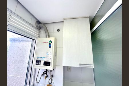 Apartamento para alugar com 63m², 3 quartos e 1 vagaÁrea de Serviço